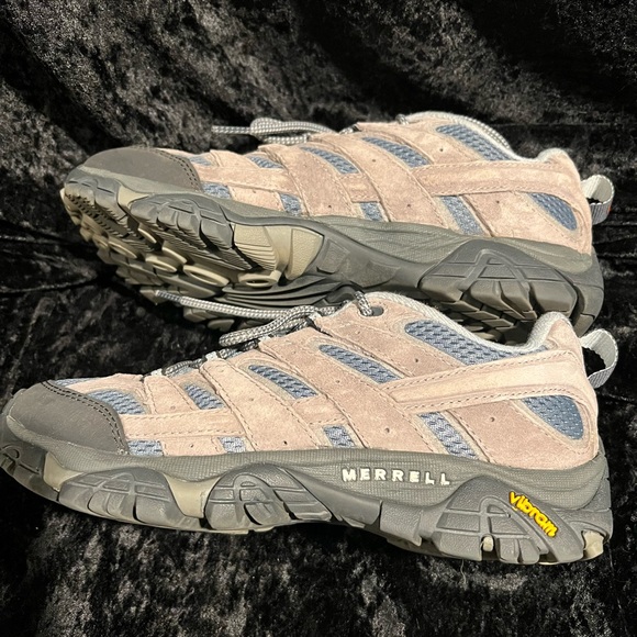 Merrell Shoes - Merrell Women's Sneakers in Gray and Blue